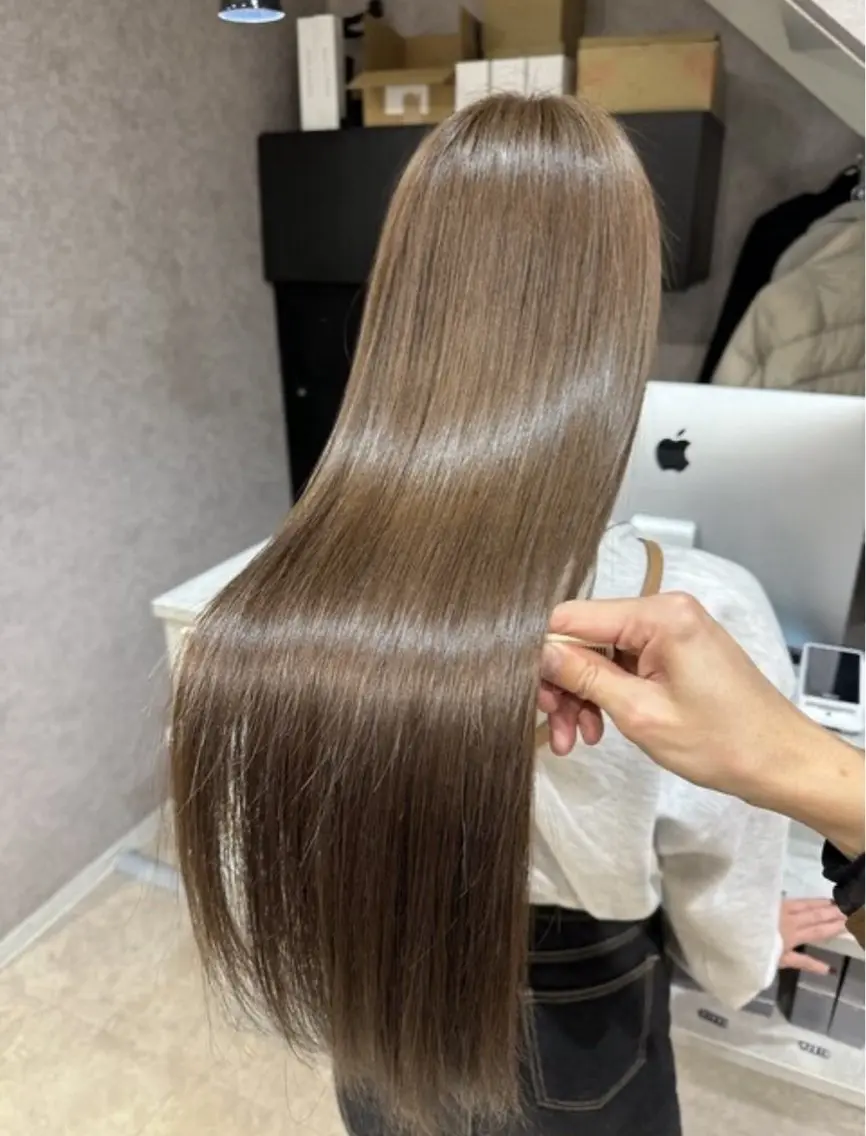 ロング ヘアカラー トリートメント Rio/ヘアセット/ ハイトーンカラーのヘアスタイル