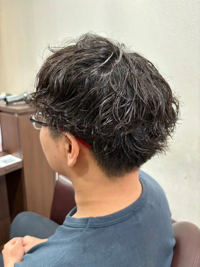 パーマ メンズ メンズパーマ 波巻きパーマ スパイラルパーマ カット パーマ 松崎 崇のヘアスタイル