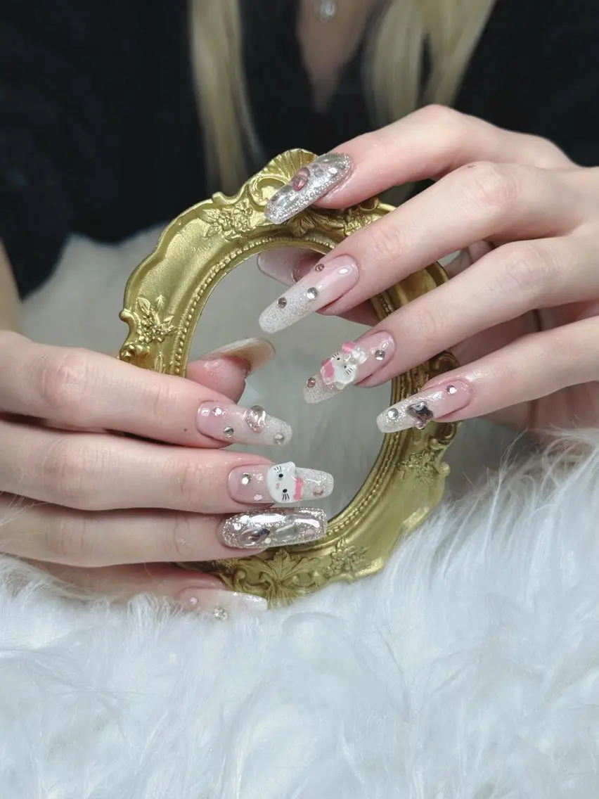 ネイル Anna Annaのネイルデザイン