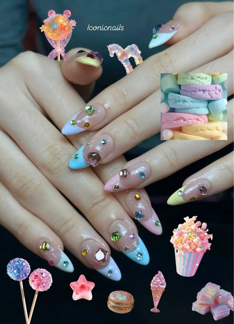 ネイル キラキラネイル 韓国ネイル 持ち込み パステルネイル ストーンネイル Iconic Nailのネイルデザイン