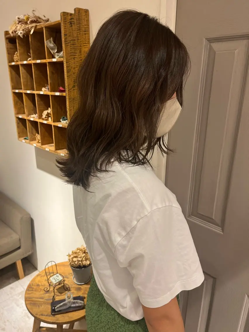 ミディアム カラー ベージュカラー ヘアカラー 藤田 七海のヘアスタイル