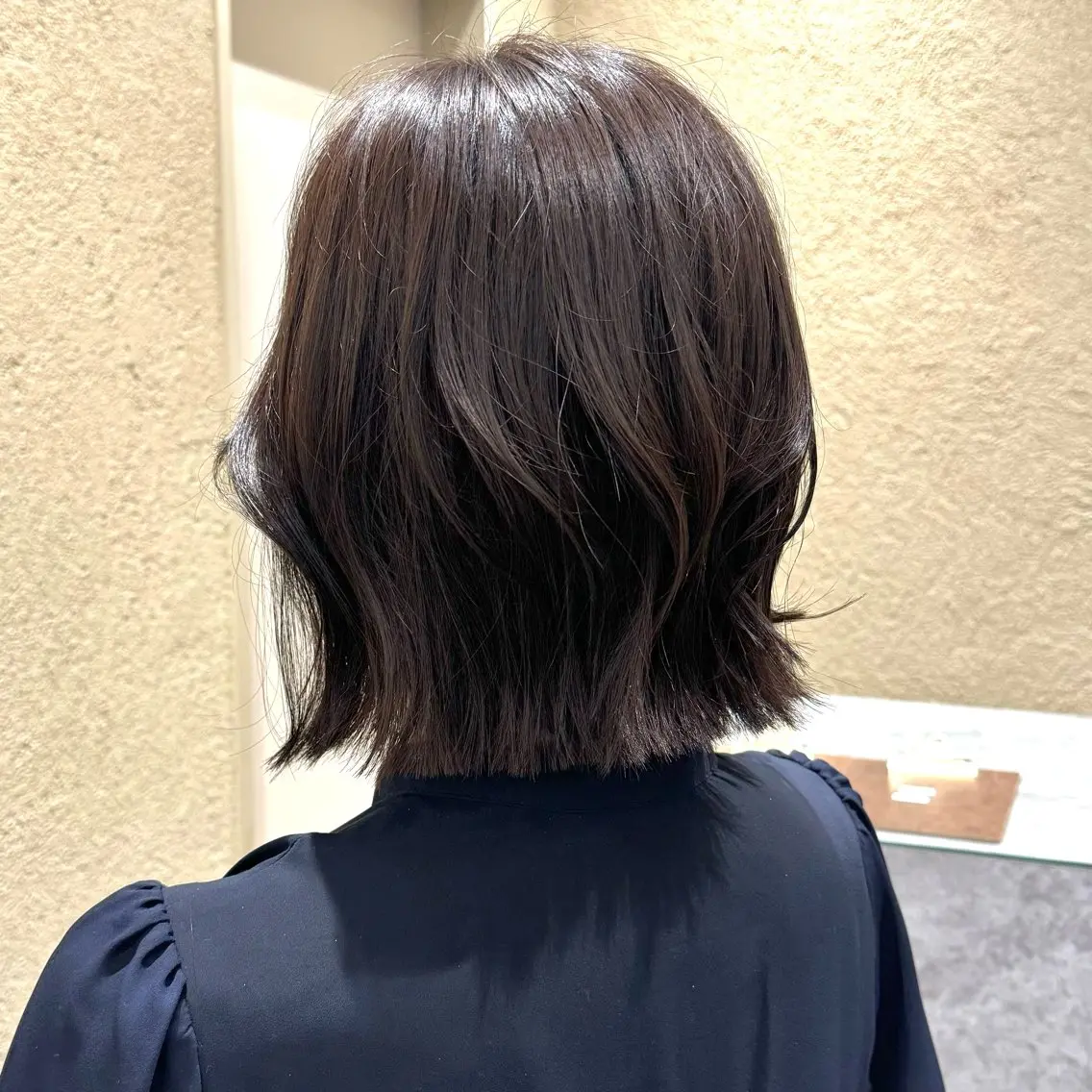 ショート 切りっぱなしボブ ボブ 外ハネヘア ひなた あゆみのヘアスタイル