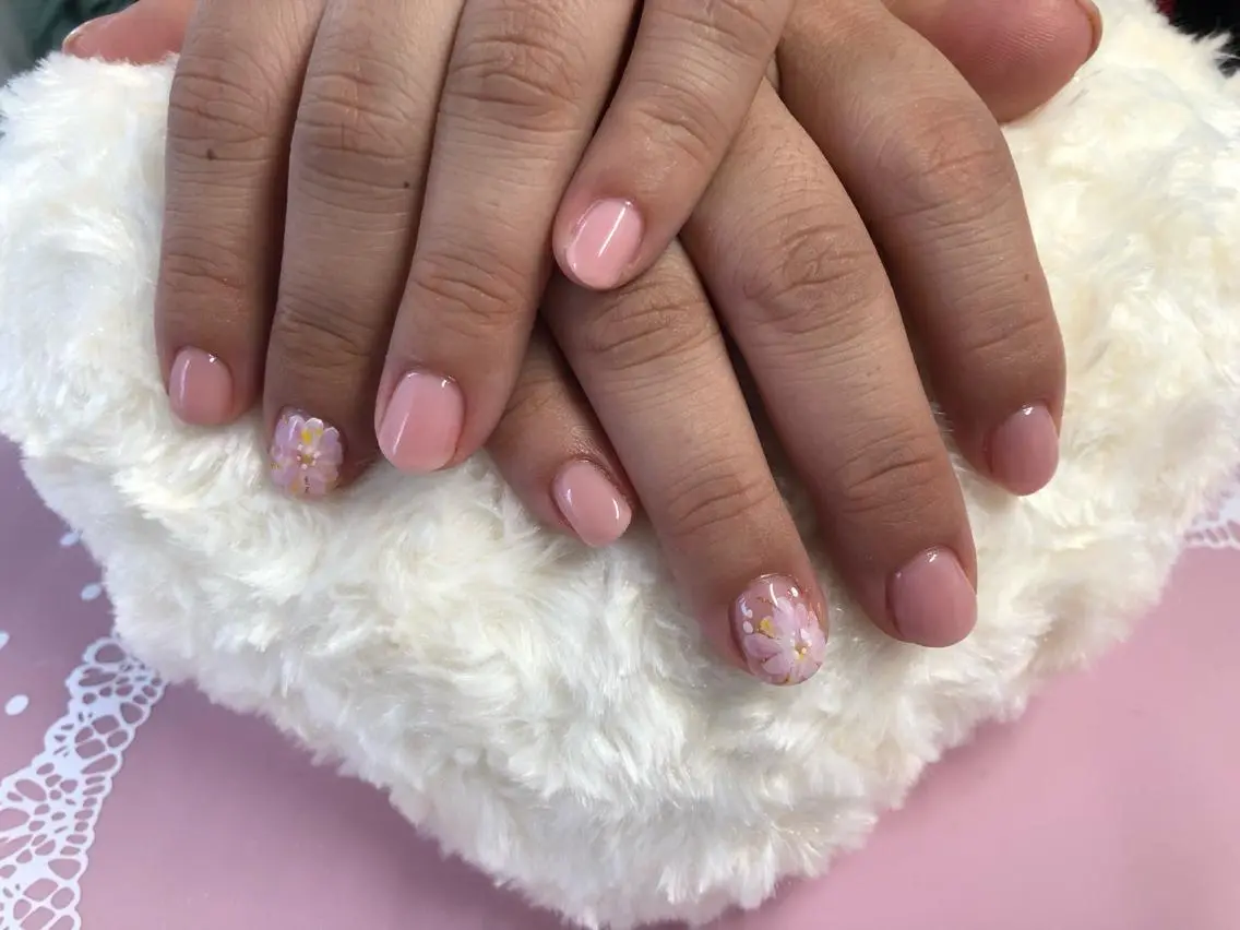 ネイル Emanail 枚方 yoshimiのネイルデザイン