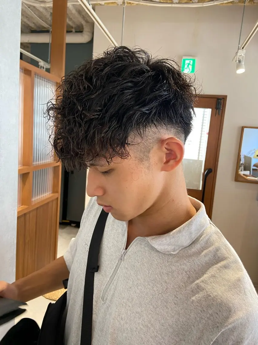 パーマ メンズ スペインカール カット パーマ トリートメント 🔥メンズ特化/ 奥野心太【副店長】のヘアスタイル