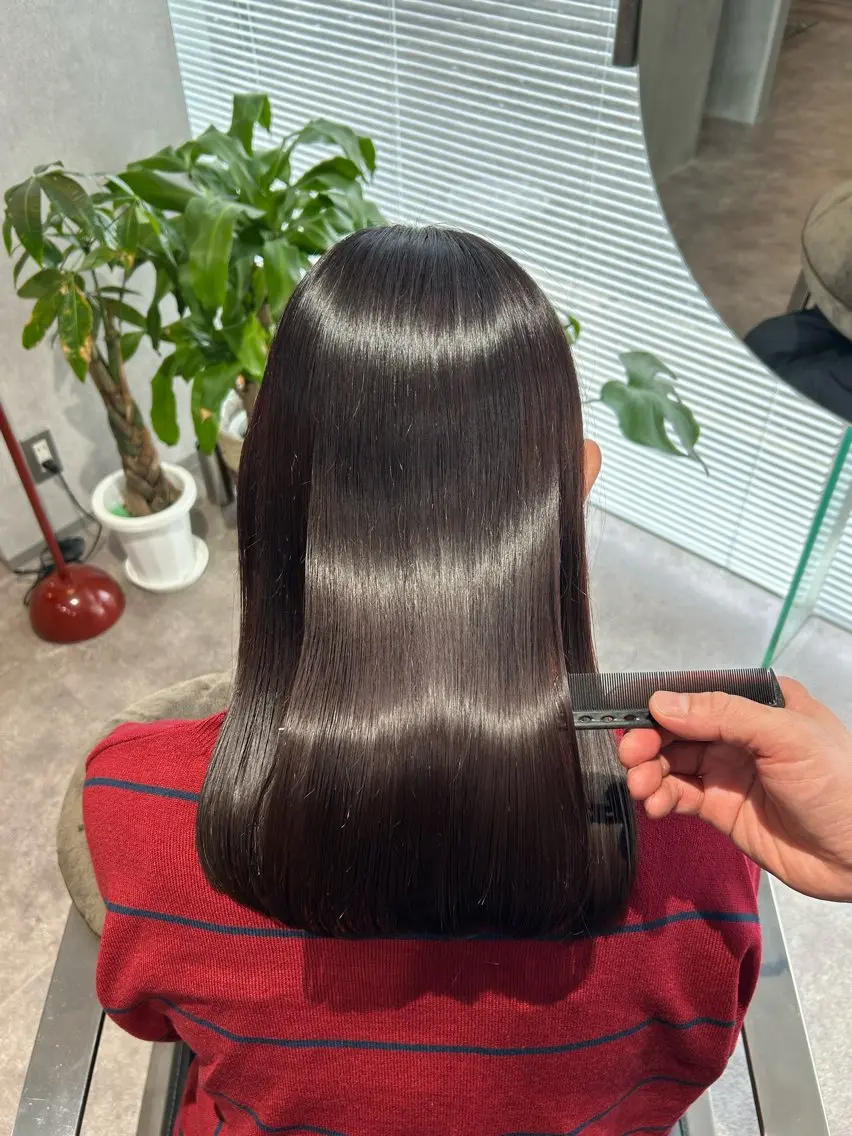 ロング カラー カット 縮毛矯正 トリートメント 井手 素子のヘアスタイル
