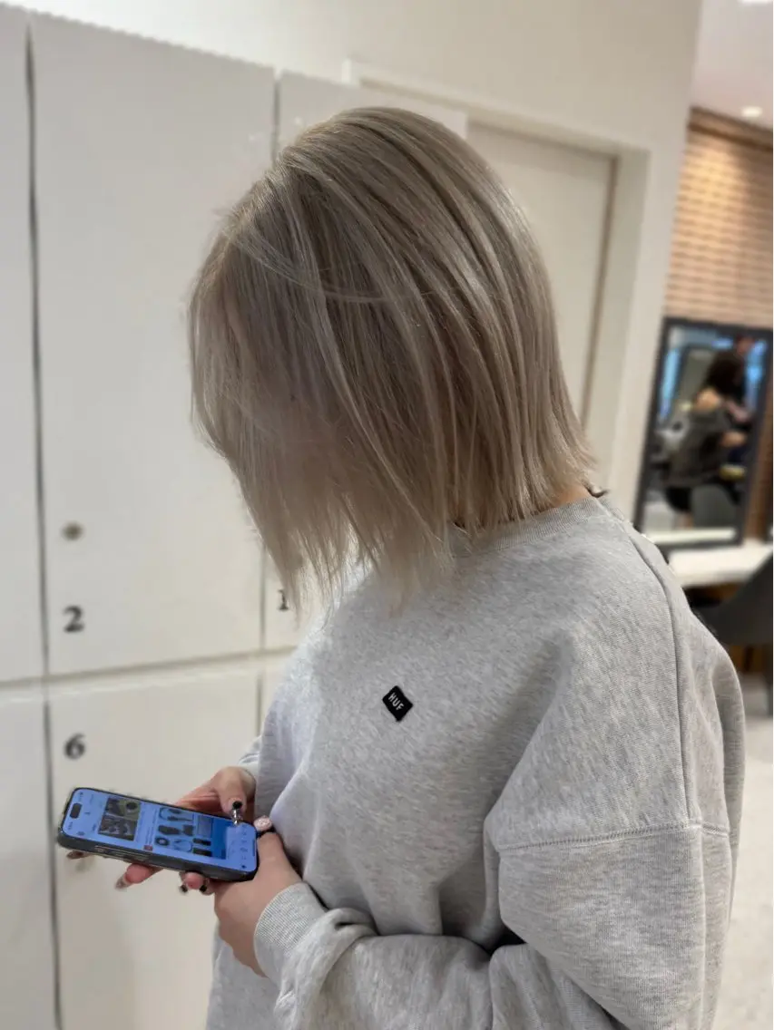 ショート カラー ヘアカラー トリートメント Aster 店長 れおんのヘアスタイル
