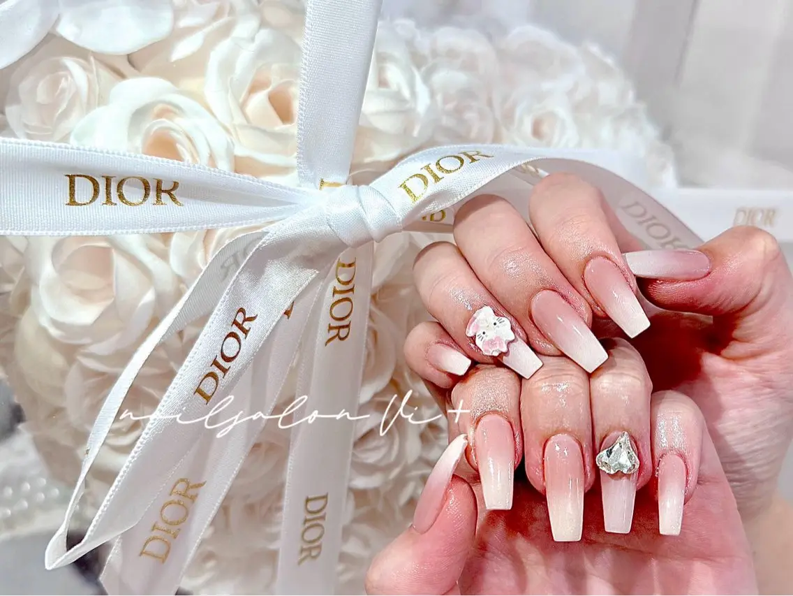 ネイル ハンドネイル ✨Nailsalon Vi+✨のネイルデザイン