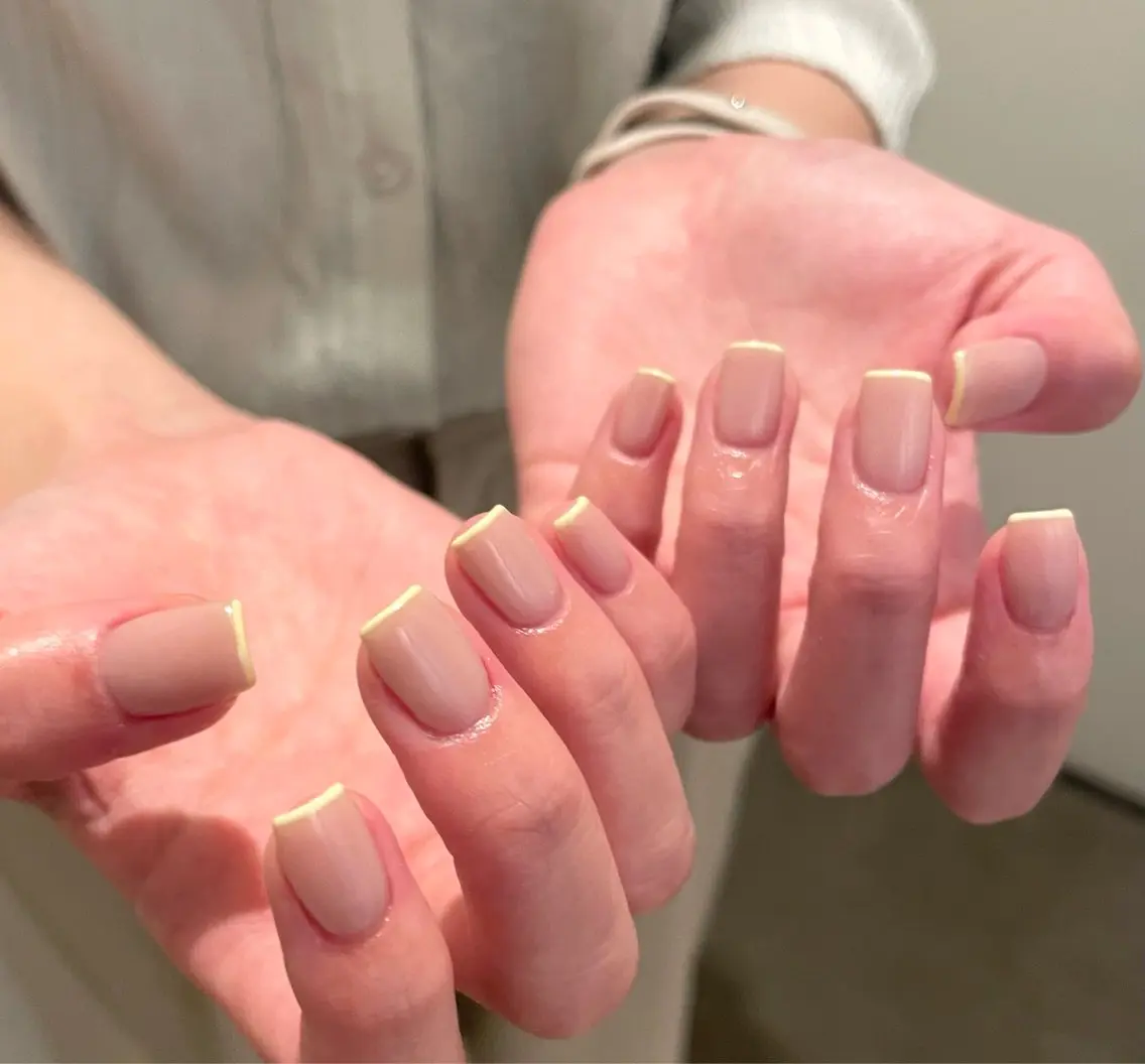 ネイル フレンチネイル ハンドネイル Elle. RIONのネイルデザイン