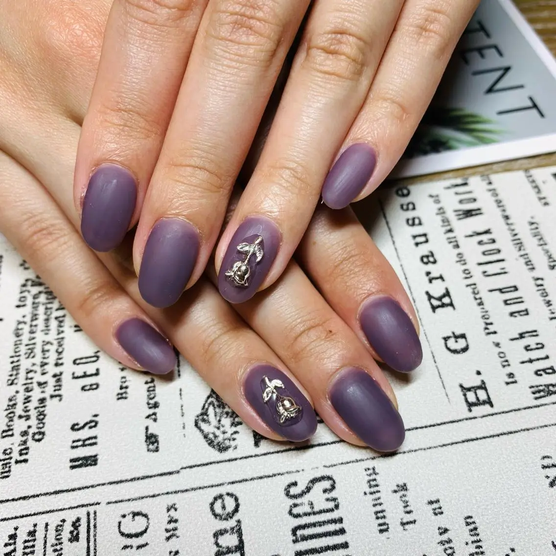 ネイル マットネイル EMILY NAILのネイルデザイン