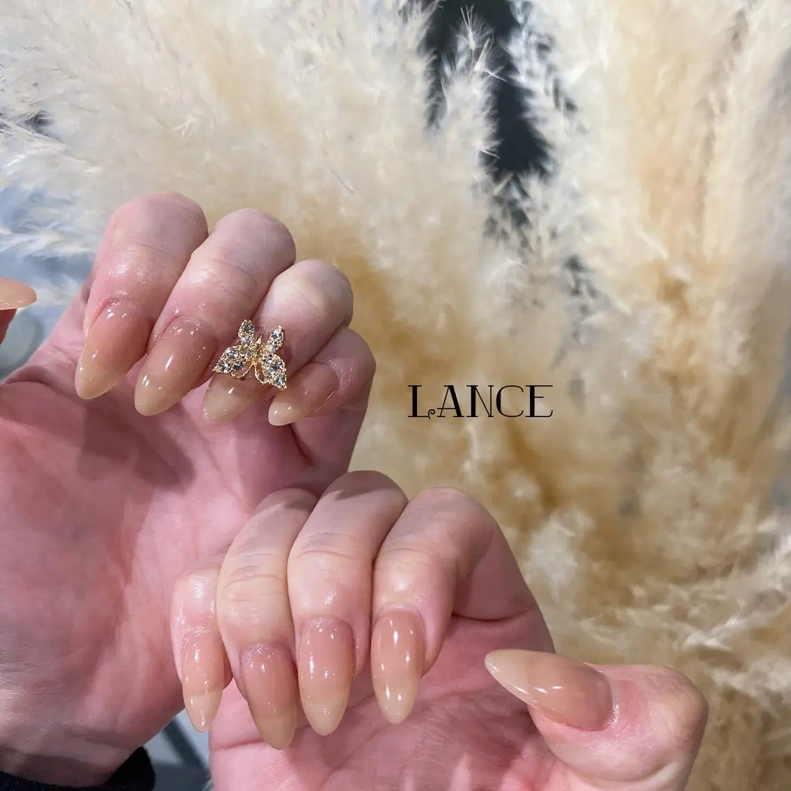ミディアム ハンドネイル Lance nailのネイルデザイン