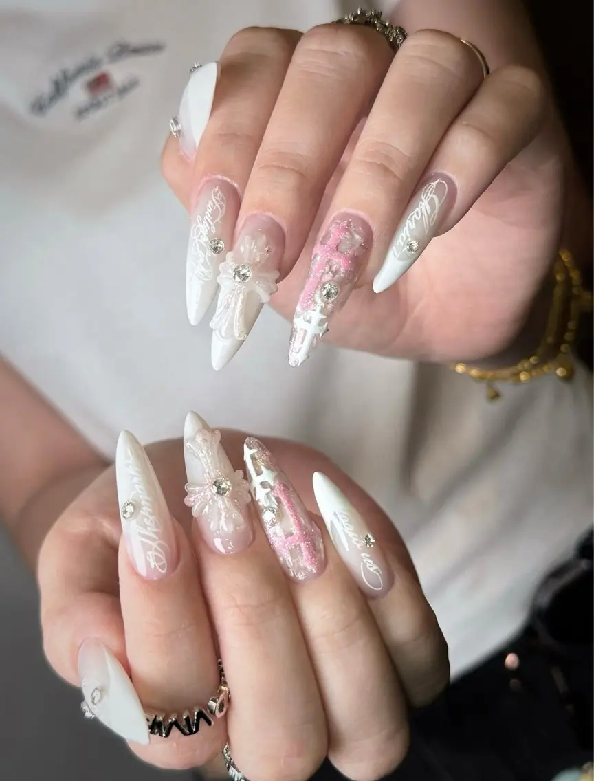 ネイル アートネイル ボルドー フレンチネイル ジェルネイル 氷ネイル・うるうるネイル ハンドネイル Julie Nail Rinのネイルデザイン