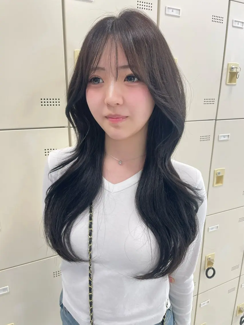 ロング カラー ヘアカラー トリートメント sakura / 透明感colorのヘアスタイル