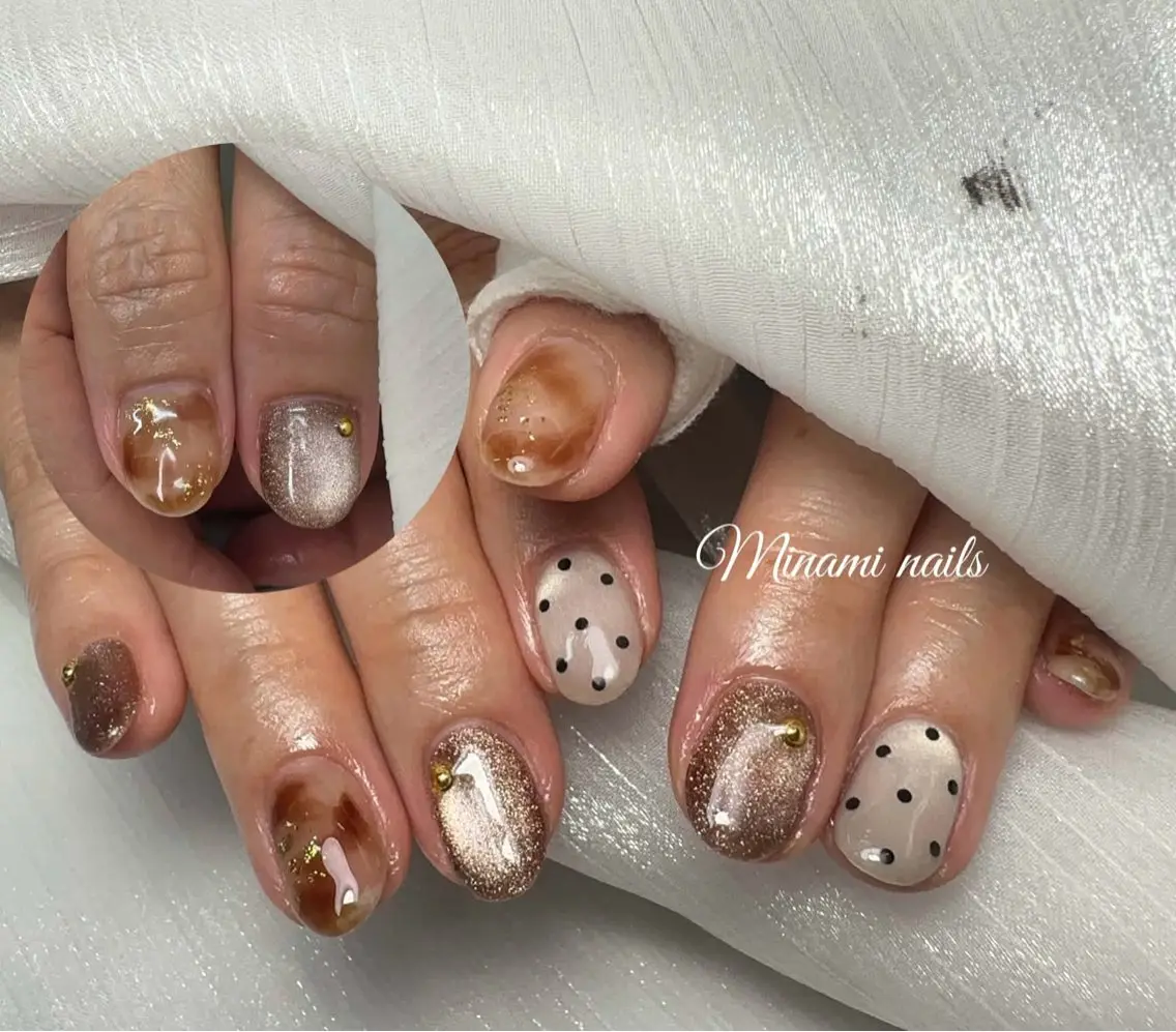 ネイル アートネイル ガーリー キラキラネイル 韓国ネイル マグネットネイル フットネイル Minami Nailsのネイルデザイン