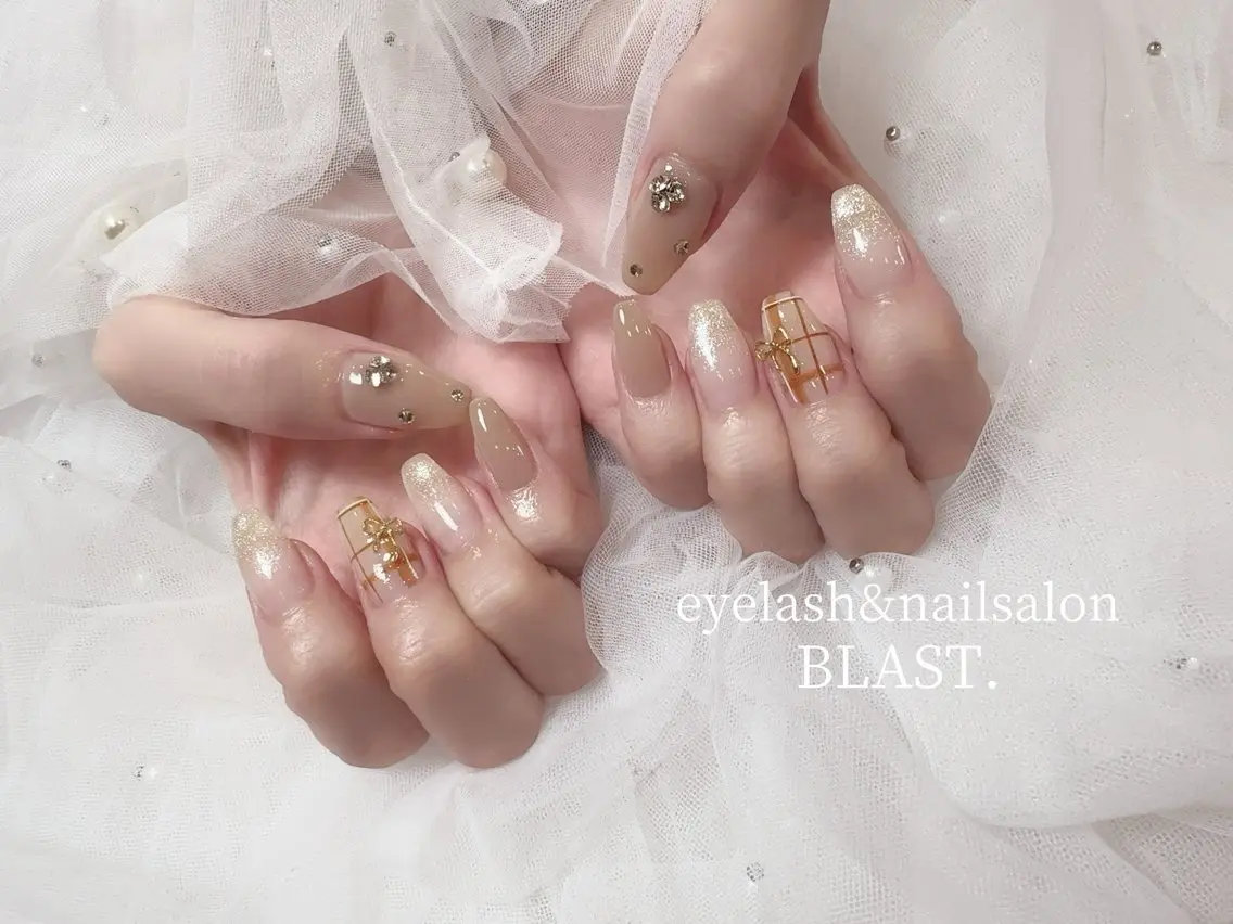 ネイル ハンドネイル BLAST. RAIKAのネイルデザイン