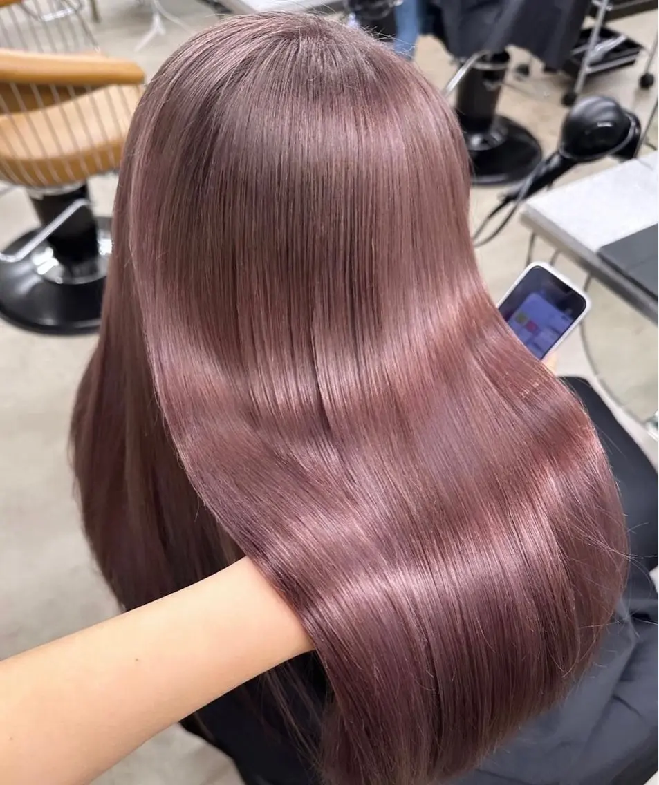 ロング カラー ブリーチ ケアブリーチ ハイトーンカラー ピンクカラー ヘアカラー 植村 海咲のヘアスタイル