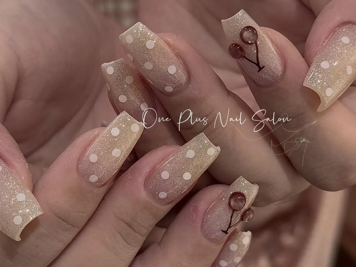 ネイル One Plus Nail Salonのネイルデザイン