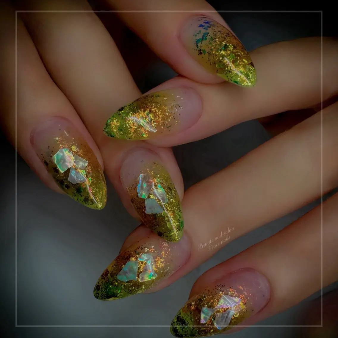 ネイル GRACE NAILSのネイルデザイン