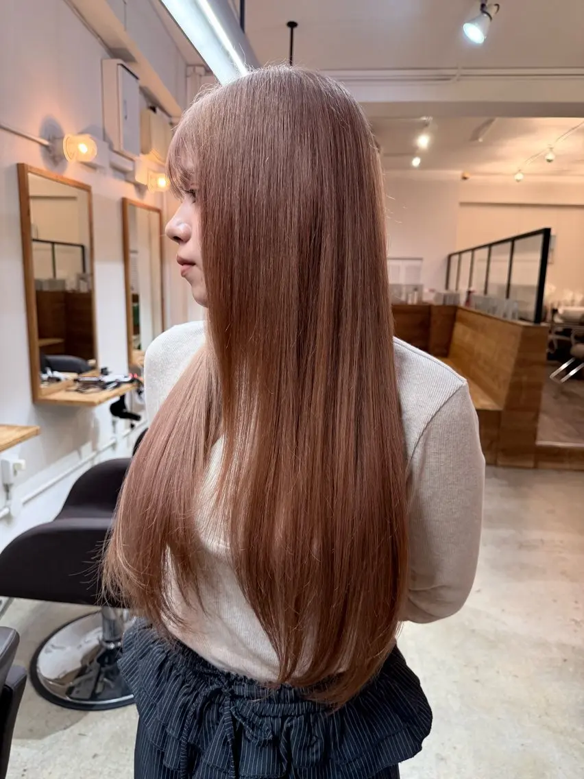 カラー イノハ ミラのヘアスタイル