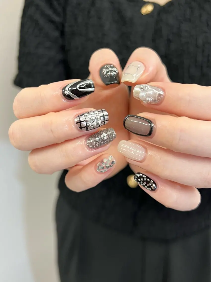 ネイル ジェルネイル マグネットネイル ニュアンスネイル パラジェル リボン ハンドネイル ハンドケア Bana_ Nailのネイルデザイン