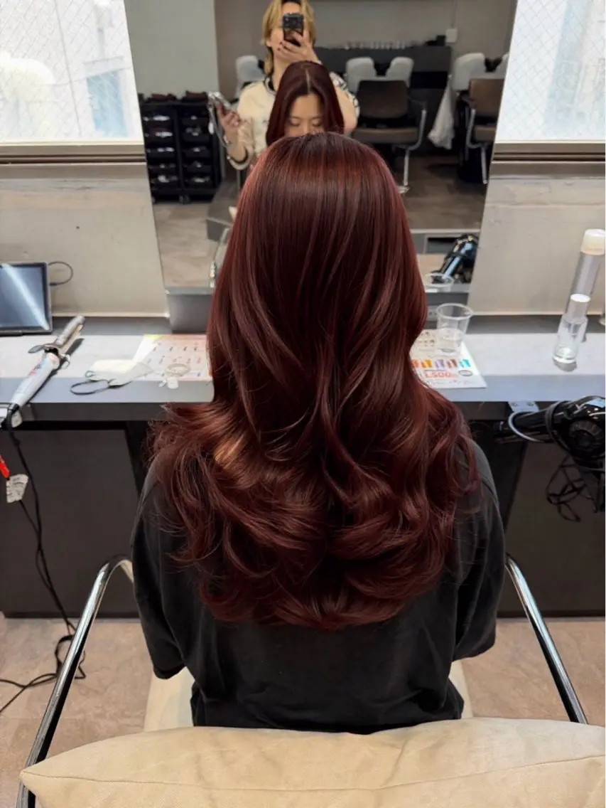 ロング カラー 透明感カラー🫧／ Ke-naのヘアスタイル