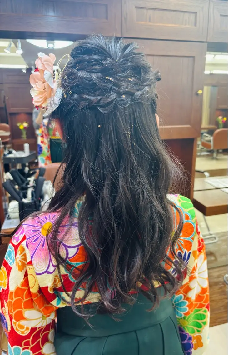 ヘアアレンジ キッズ 卒業式のヘアスタイル 長谷川 礼子🌐🌿のヘアスタイル