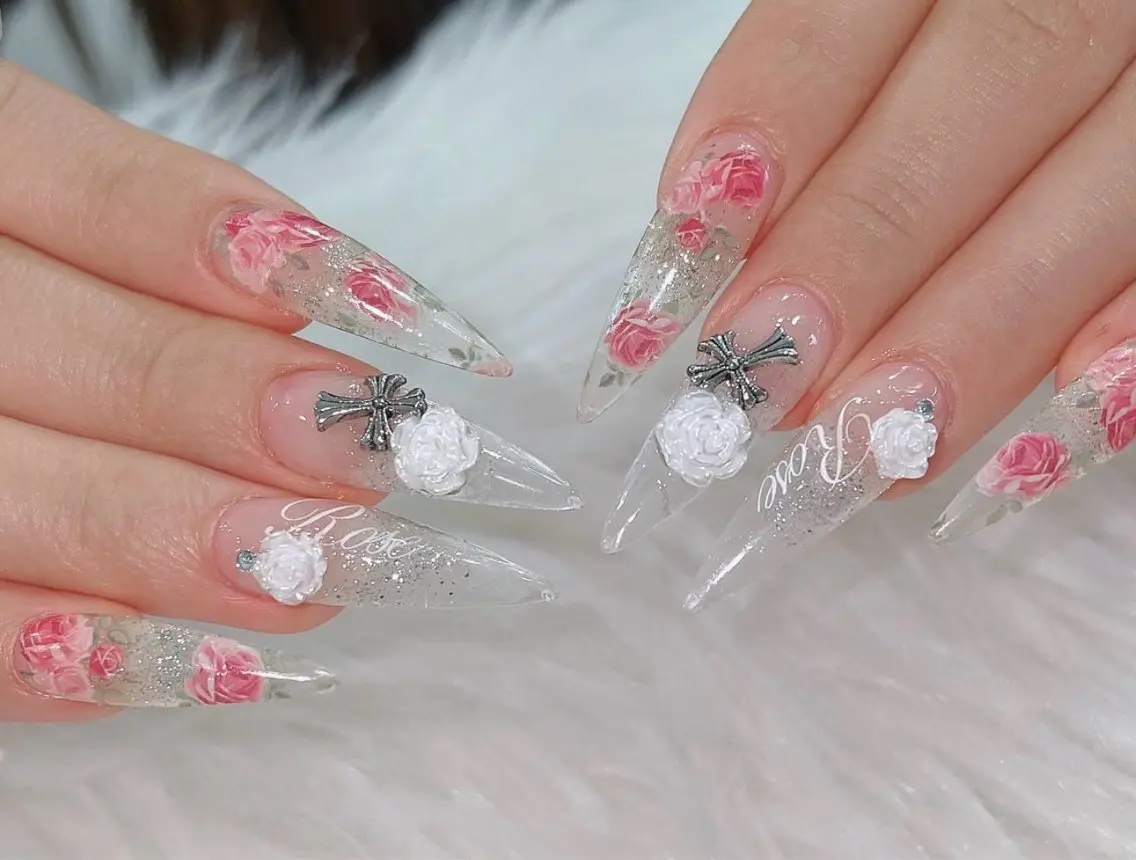 ネイル Nail  Y 🎀YURI🧸のネイルデザイン