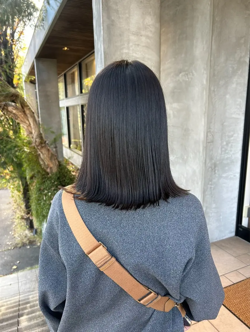 ミディアム 池田 七海のヘアスタイル