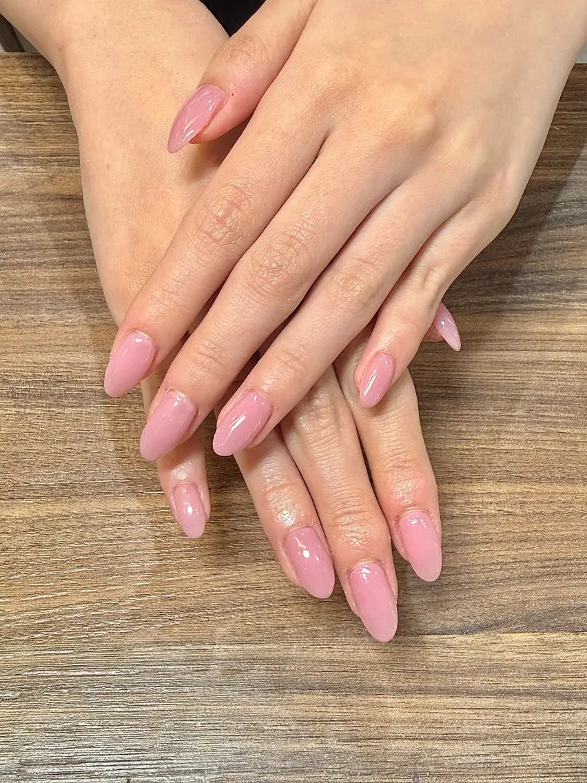 ネイル ピンク ungu  Ami 🎀✨️のネイルデザイン