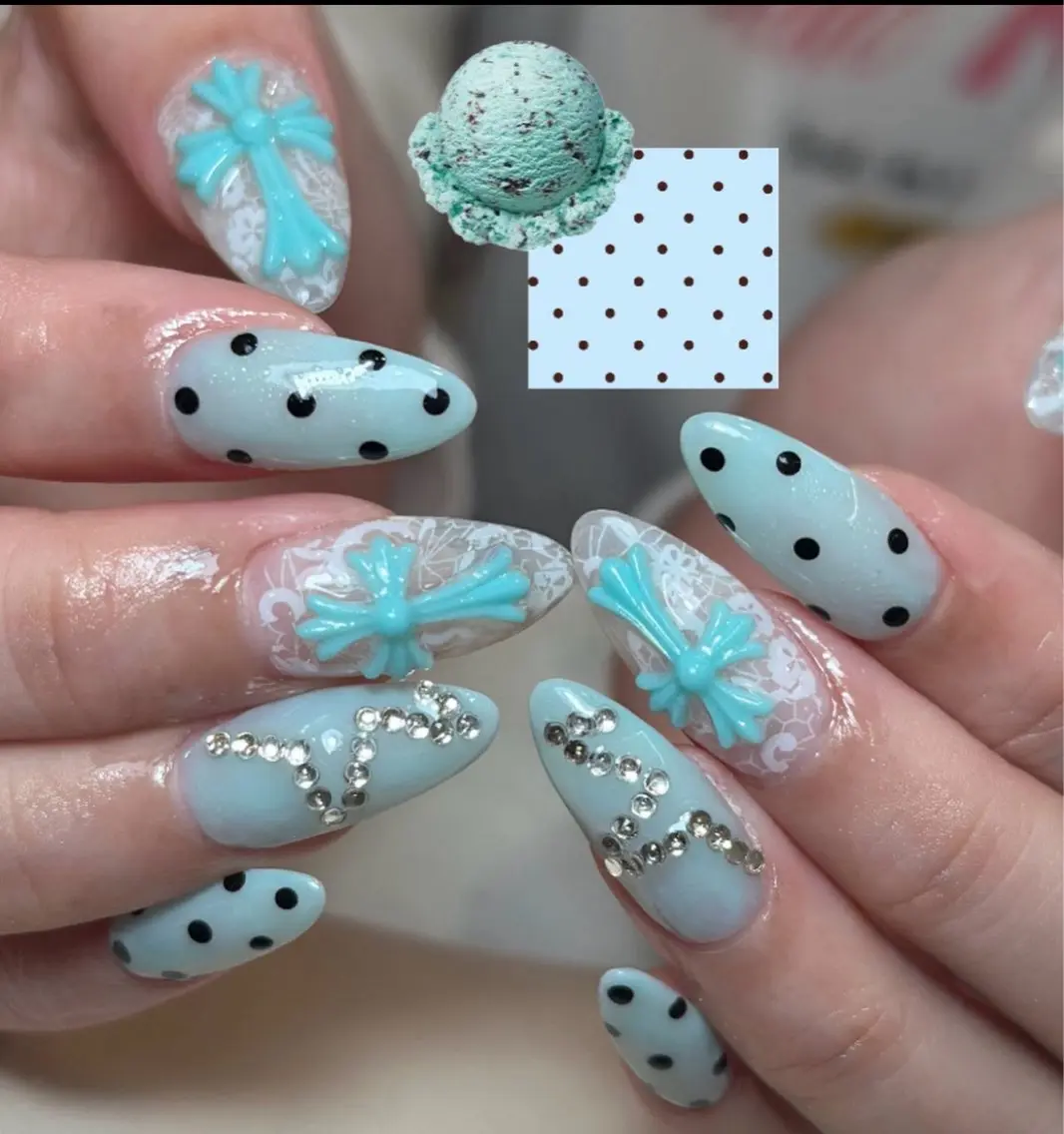 ネイル ハンドネイル Rinaky Amee Nailのネイルデザイン