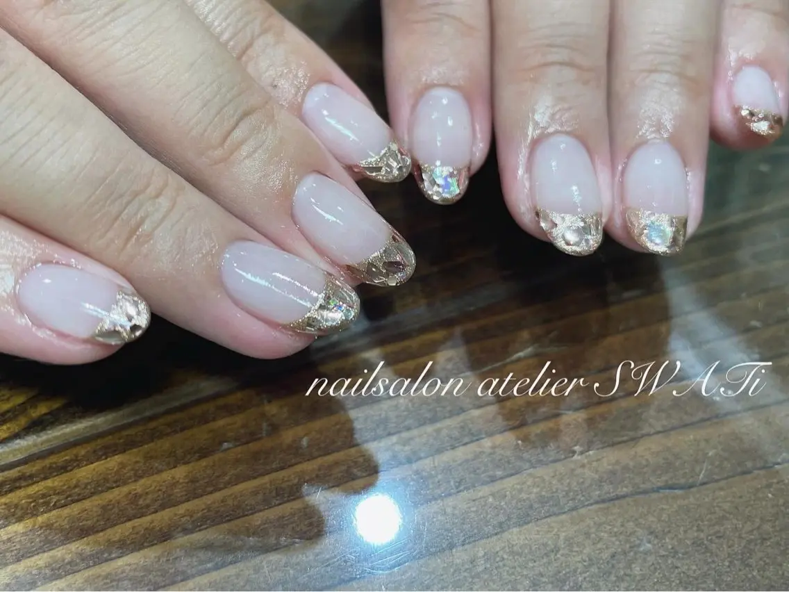 ハンドジェル💅ガラスフレンチ（オフ＋550円）の写真