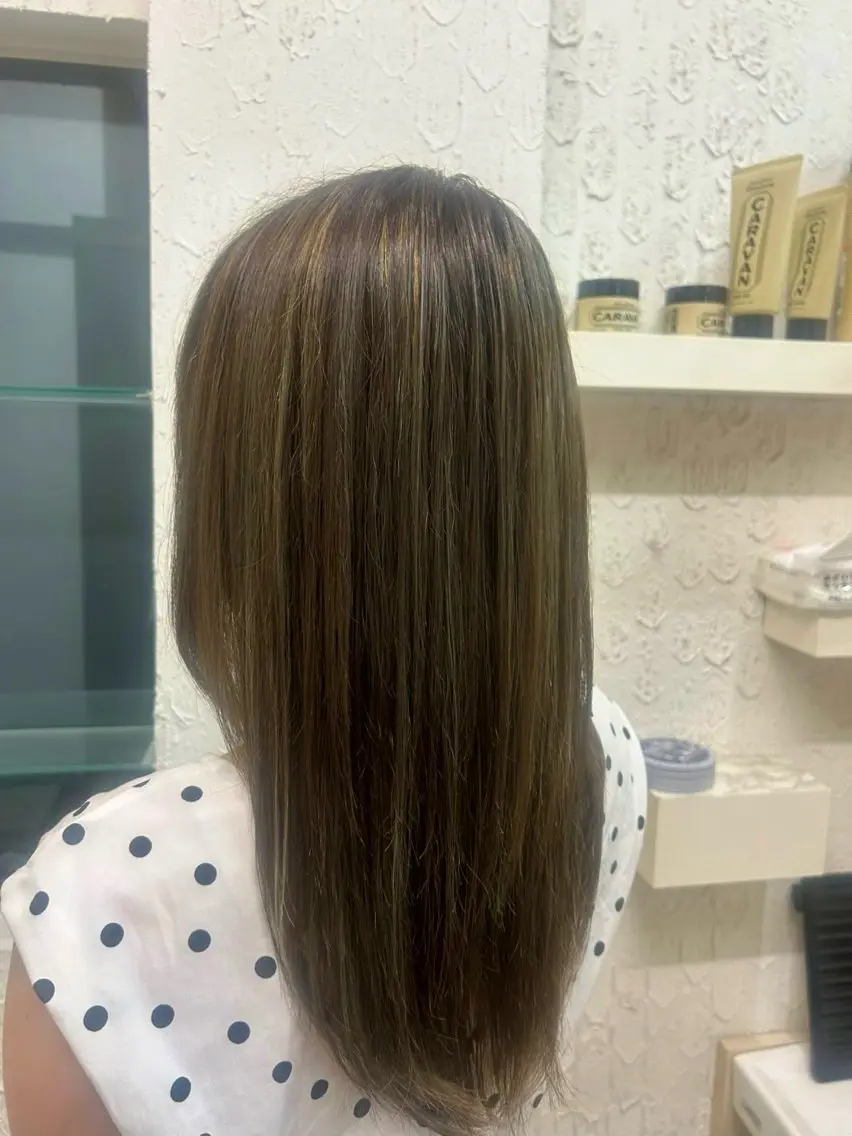 セミロング ハイライト カット リンクスハート YUKAのヘアスタイル