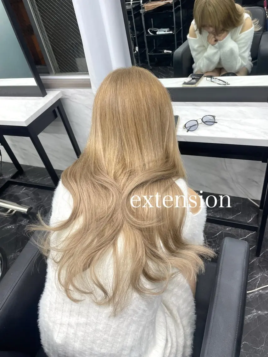 🤍🐰🌸まずはこれ🌸🐰🤍レミー人毛100%シールエクステ60本+ケアダブルカラー🧸の写真