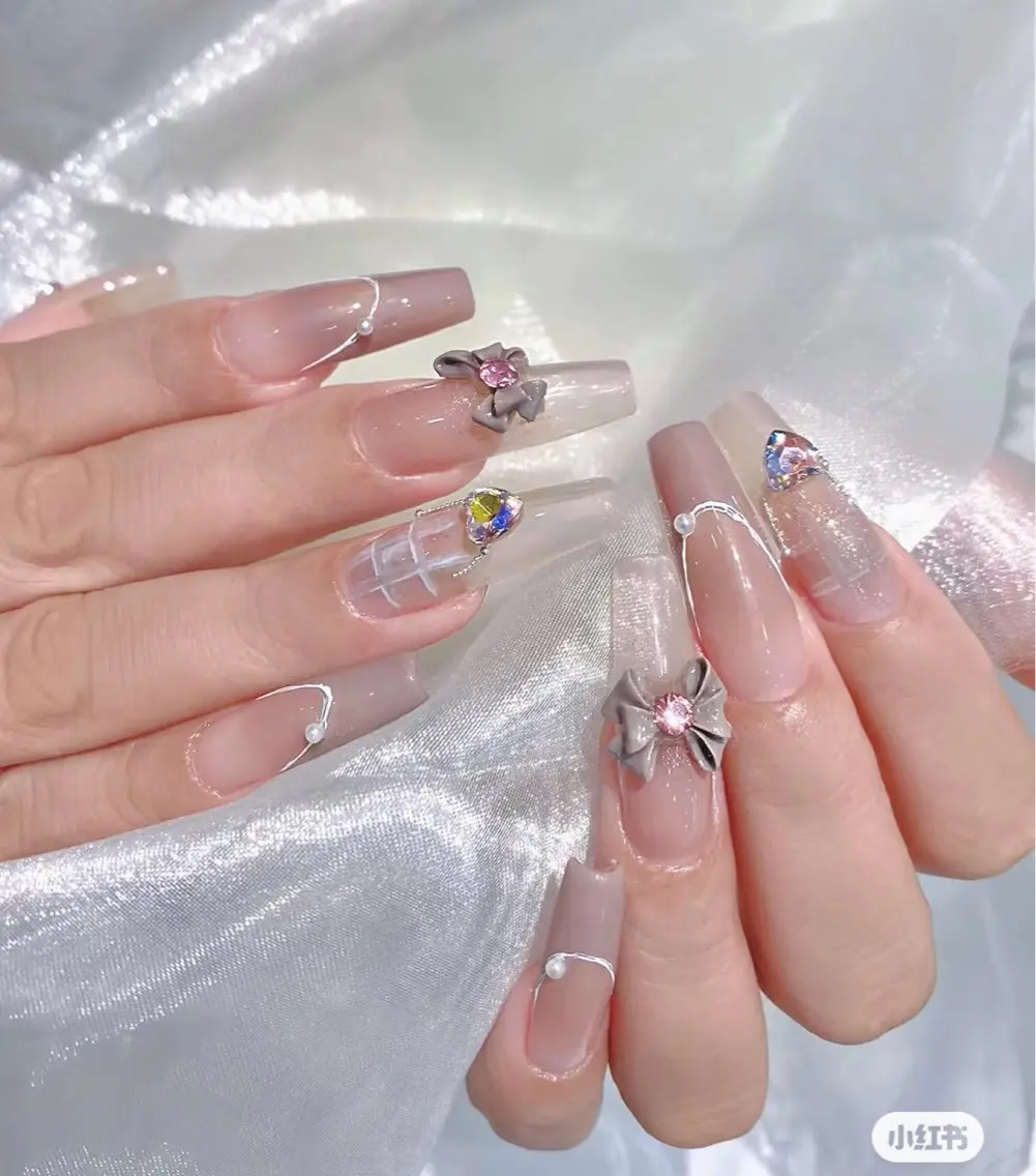 ネイル アートネイル チークネイル 長さ出し フレンチネイル ジェルネイル YK Beauty Salonのマツエク・マツパデザイン