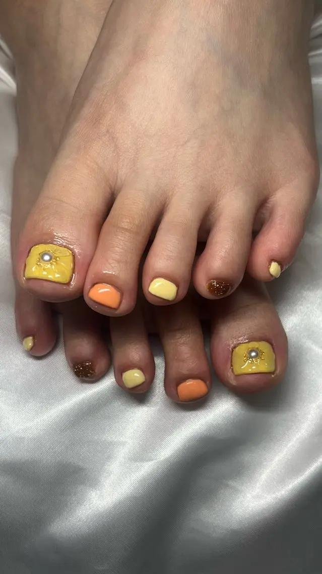 ネイル アートネイル フラワーネイル フットネイル 持ち込み 🎀Tink 藤沢 🎀堀井愛華のマツエク・マツパデザイン