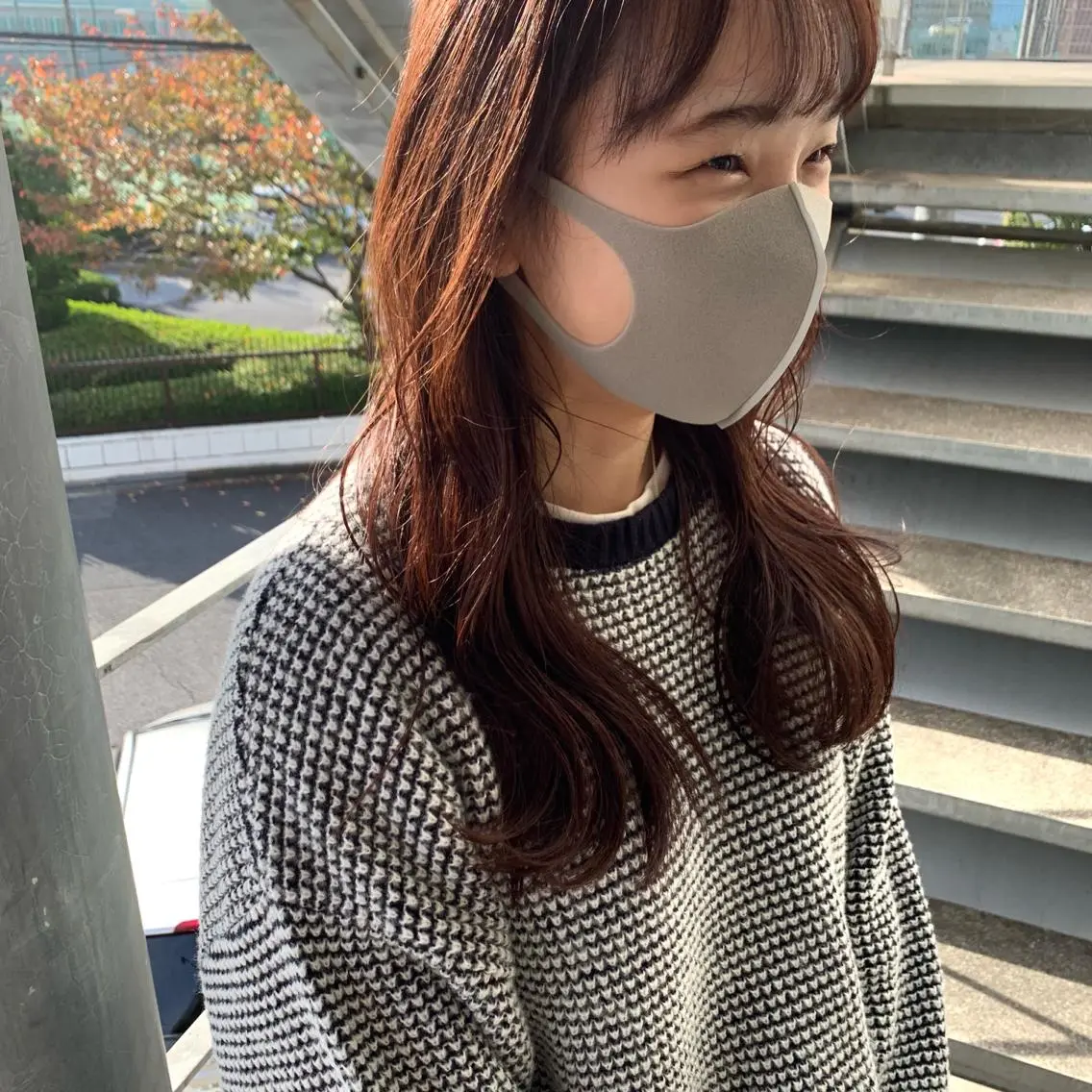 ロング カラー ブラウンカラー 岩井 愛生のヘアスタイル