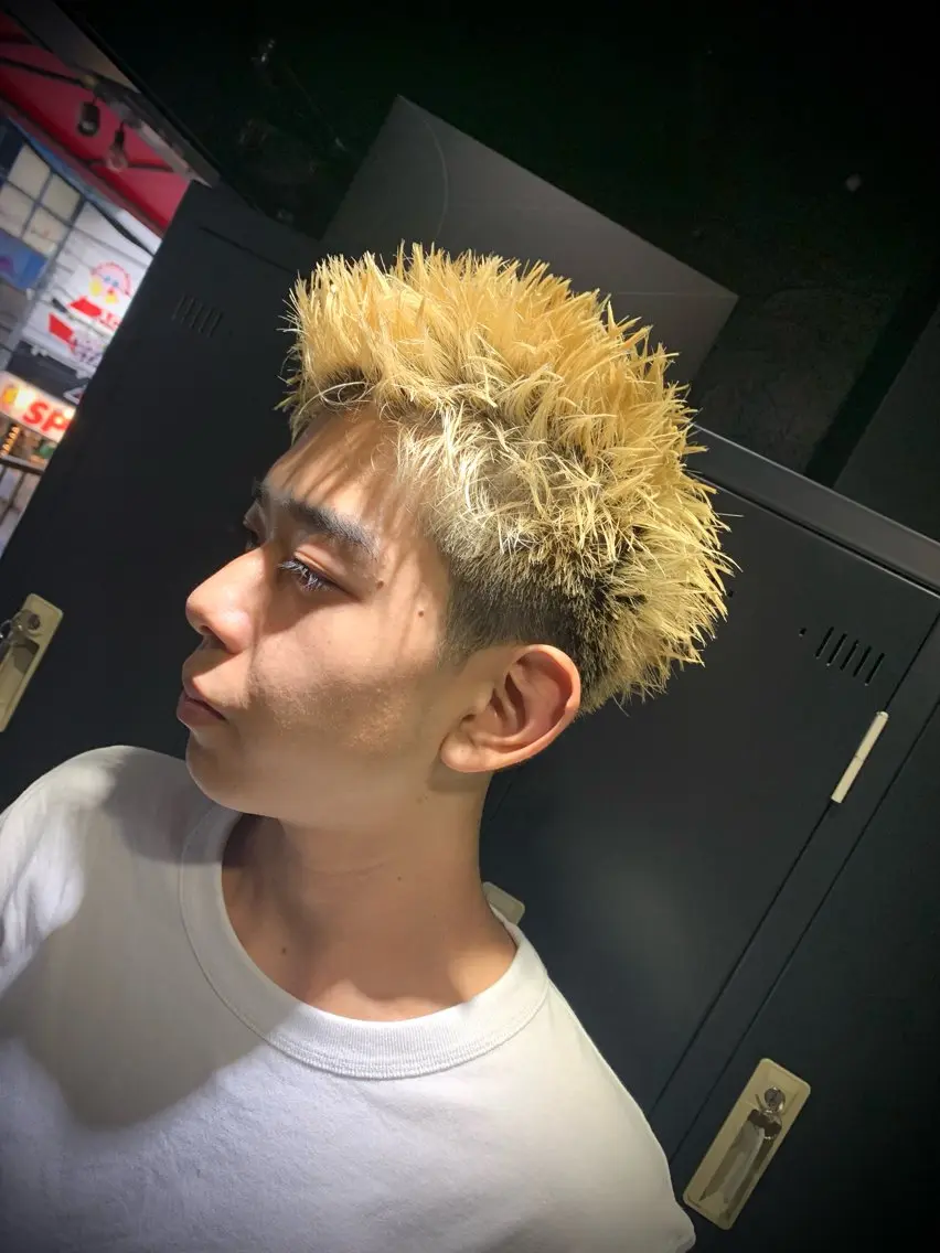 ショート メンズ スパイキーショート ショートヘア カット ヘアカラー ヘアセット メンズパーマ/難波/ 心斎橋　室園亮佑のヘアスタイル