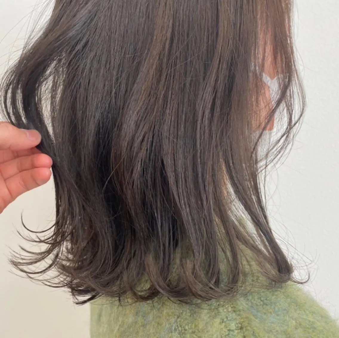 セミロング ヘアカラー トリートメント 酸性ストレート/ブリ ーチなしWカラー河本のヘアスタイル