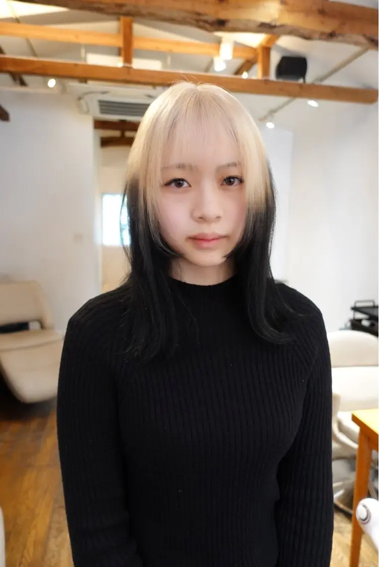 セミロング ヘアカラー トリートメント 岩下昂世/ ハイトーン/デザインのヘアスタイル