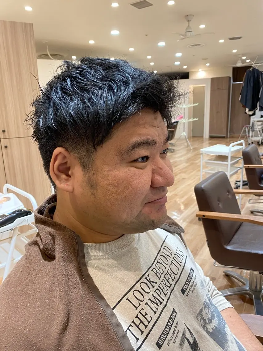 ショート カット イシカワ ユウタのヘアスタイル