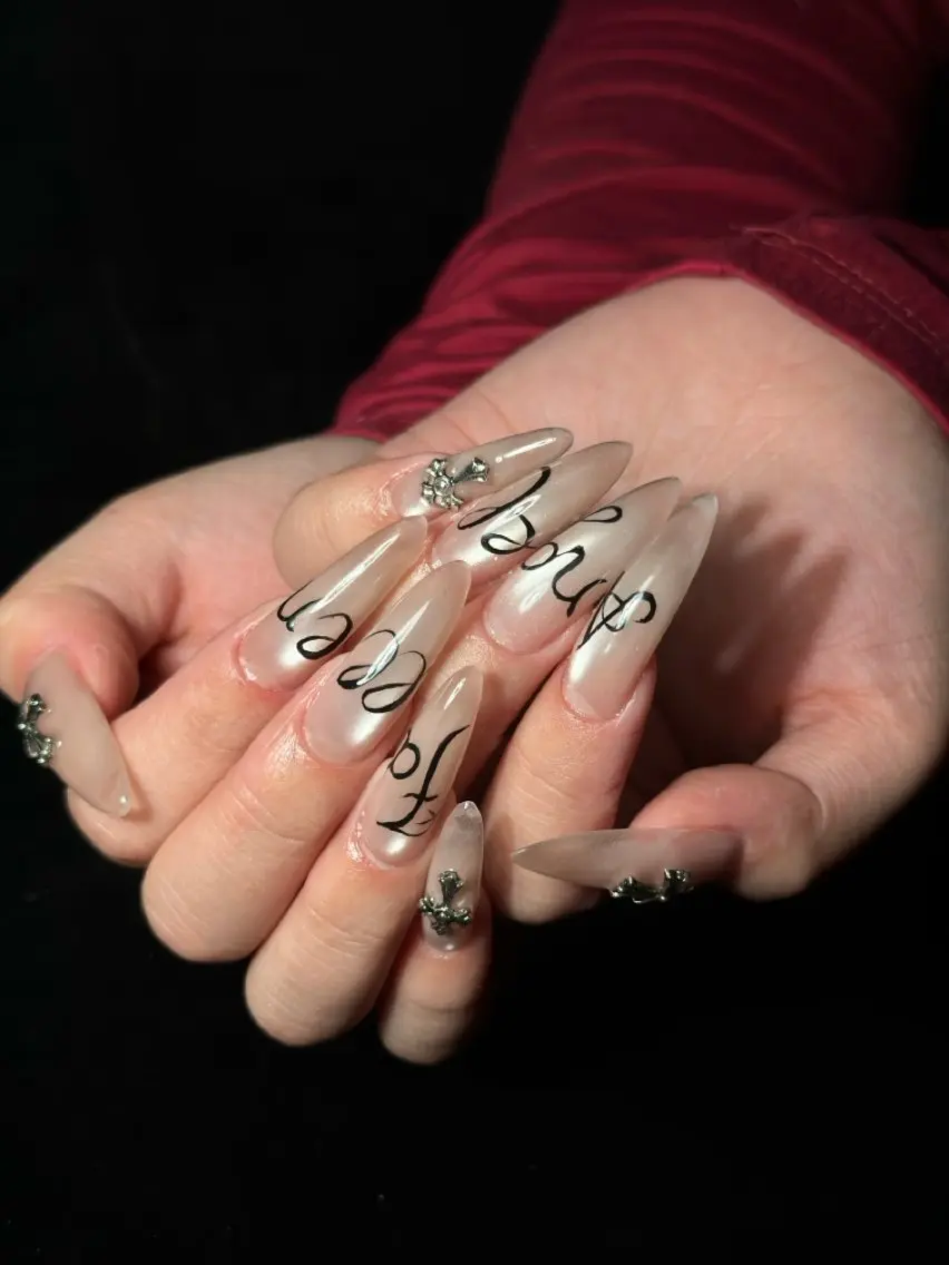 ネイル 💐RB_ nail🌻🌈のネイルデザイン