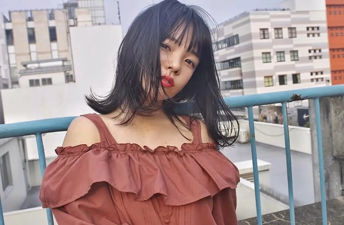 ミディアム 縮毛矯正 MI NAのヘアスタイル