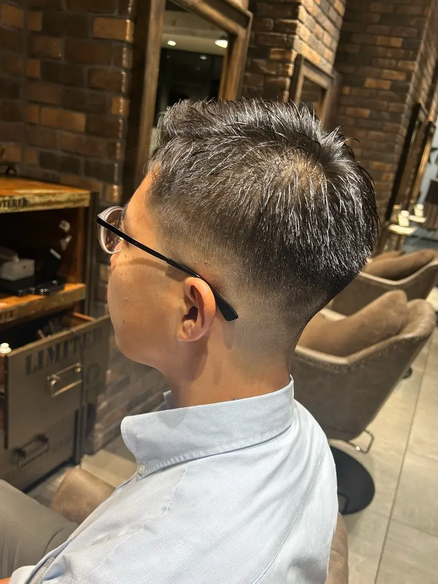 メンズ 寒河江 真希のヘアスタイル