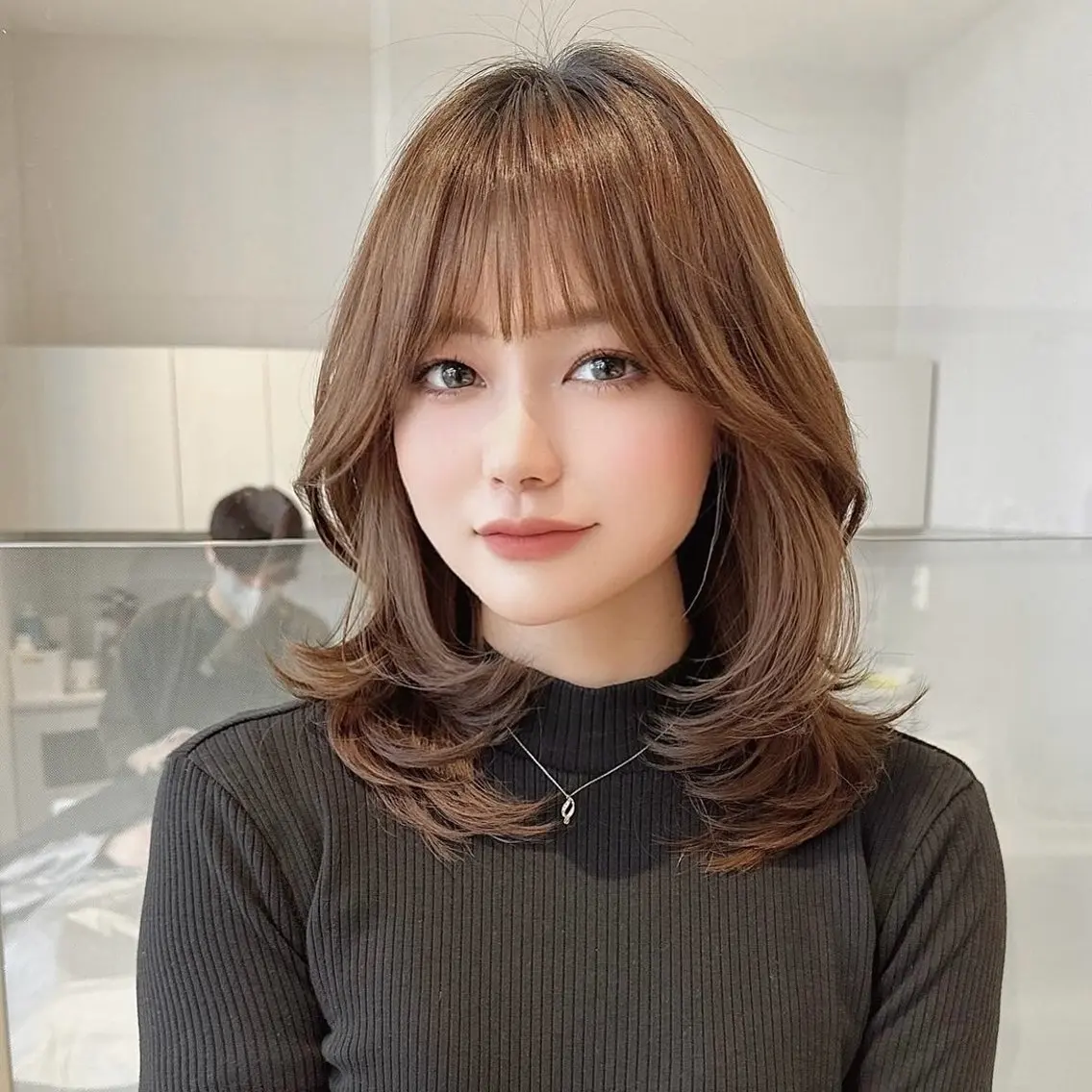 ミディアム カット ヘアカラー トリートメント かなこ/ミディアム レイヤー／ワンカールのヘアスタイル
