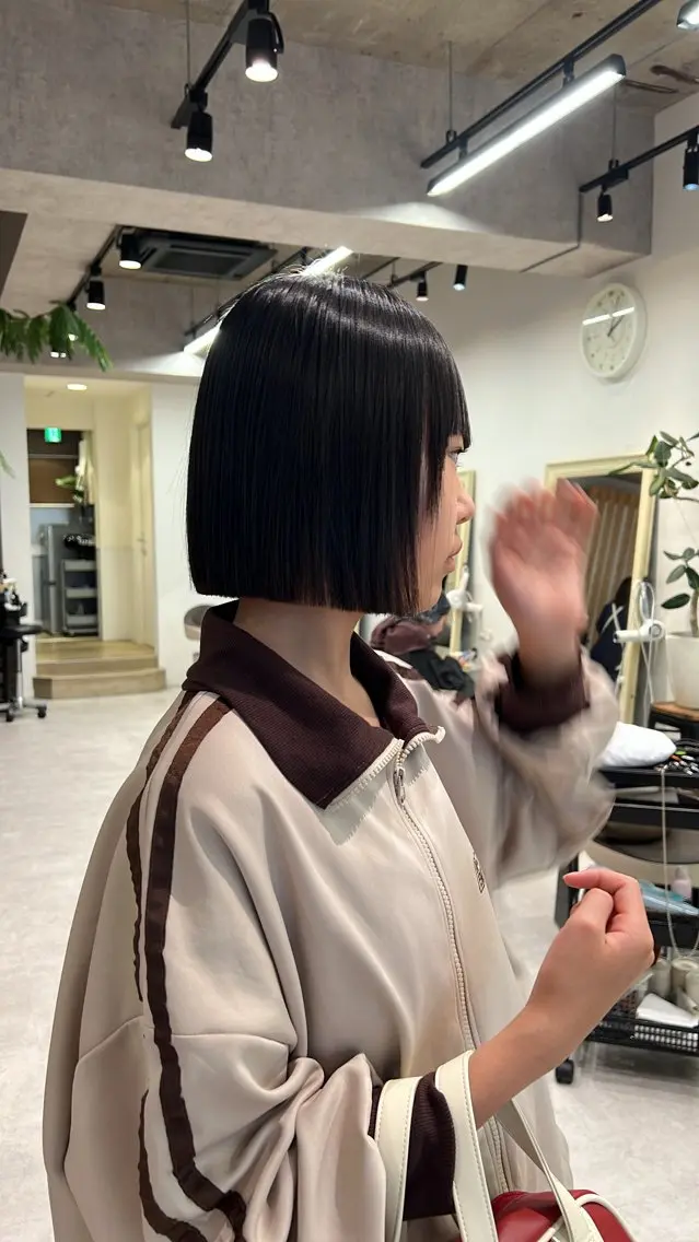 ショート パーマ ボブ 髪質改善 ストレートパーマ カット 縮毛矯正 透明感カラー/レイヤ ー/ MARIEのヘアスタイル