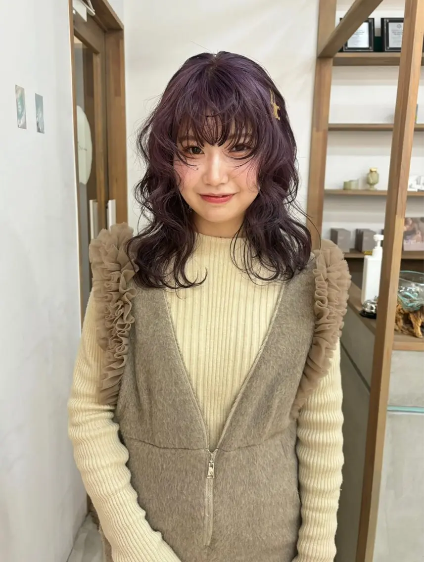 カラー yuna☘️ 名古屋のヘアスタイル