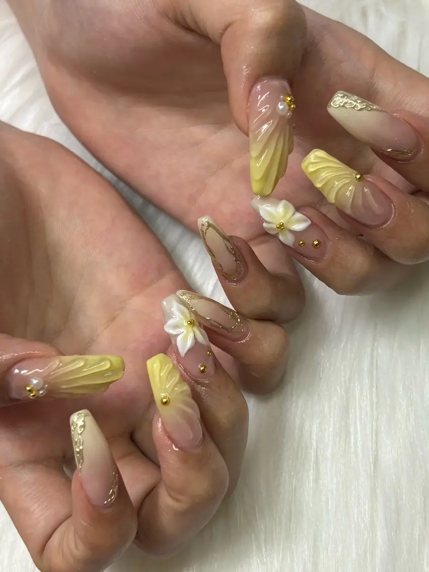 ネイル kajitani yukinaのネイルデザイン