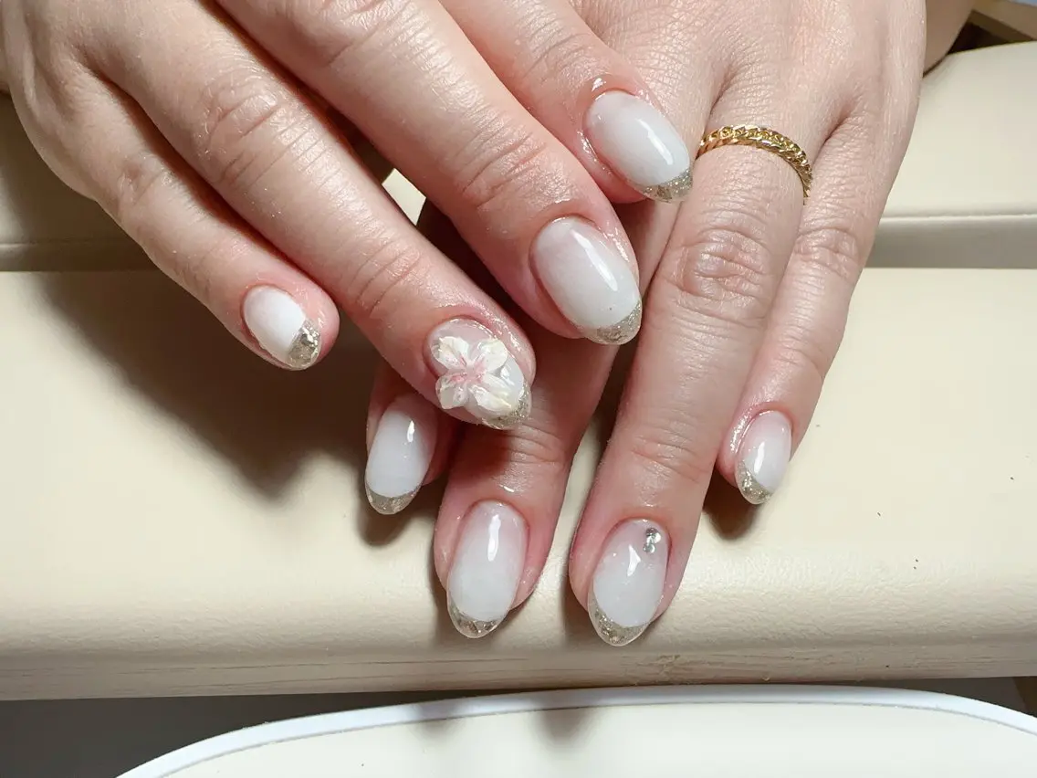 ネイル ハンドネイル NAIL CIRCLESのネイルデザイン