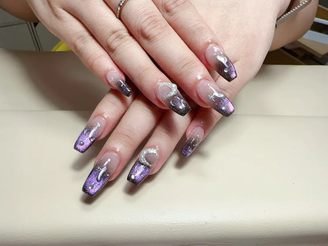 ネイル ハンドネイル NAIL CIRCLESのネイルデザイン