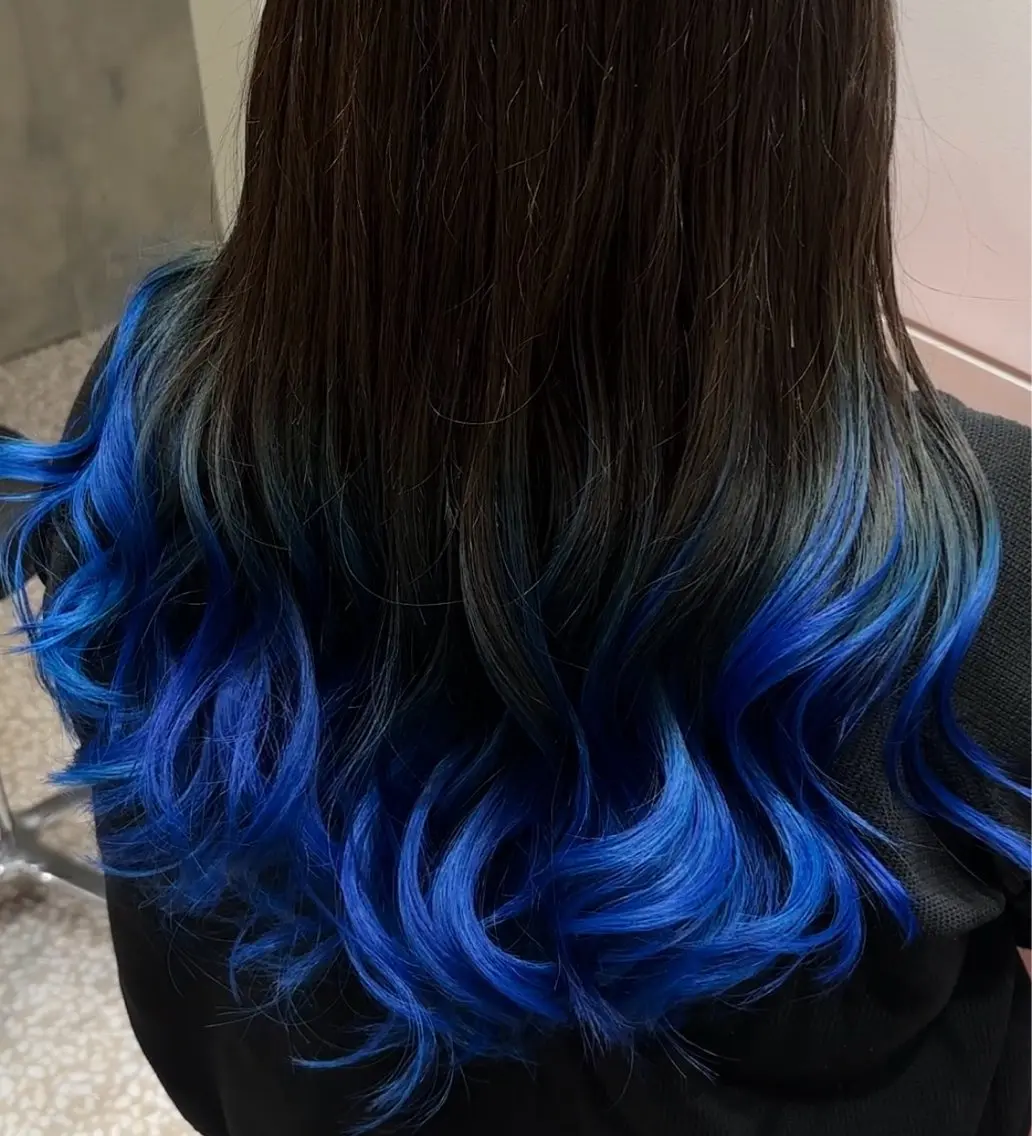 セミロング カラー ブルーカラー ヘアカラー kazufumi ..のヘアスタイル