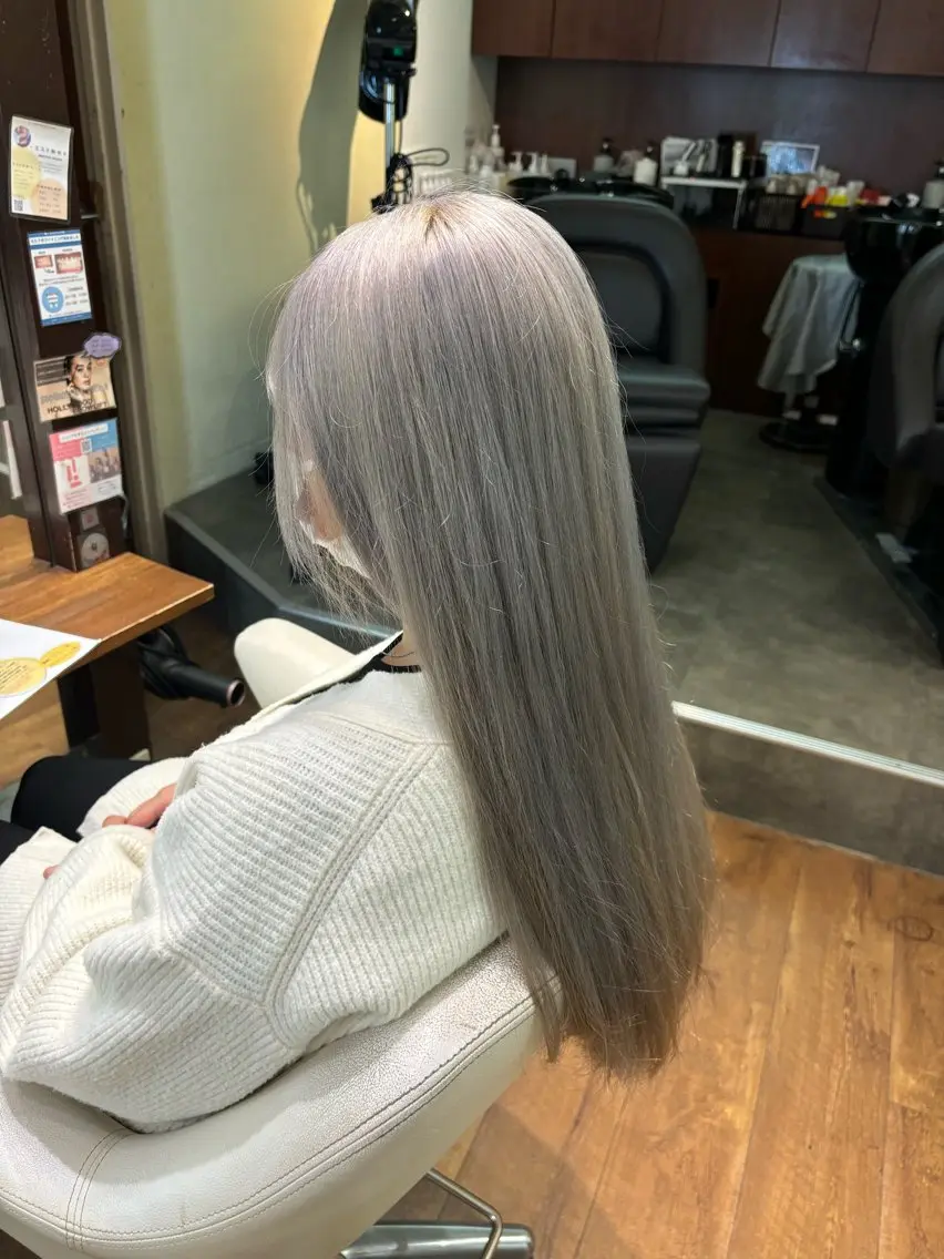 ロング 【ハイトーン特化】 🦋森山陽向/大宮のヘアスタイル